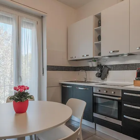 Modern Bright 2br Penthouse Close To Center Διαμέρισμα Τορίνο