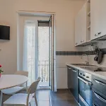 Modern Bright 2br Penthouse Close To Center تورينو